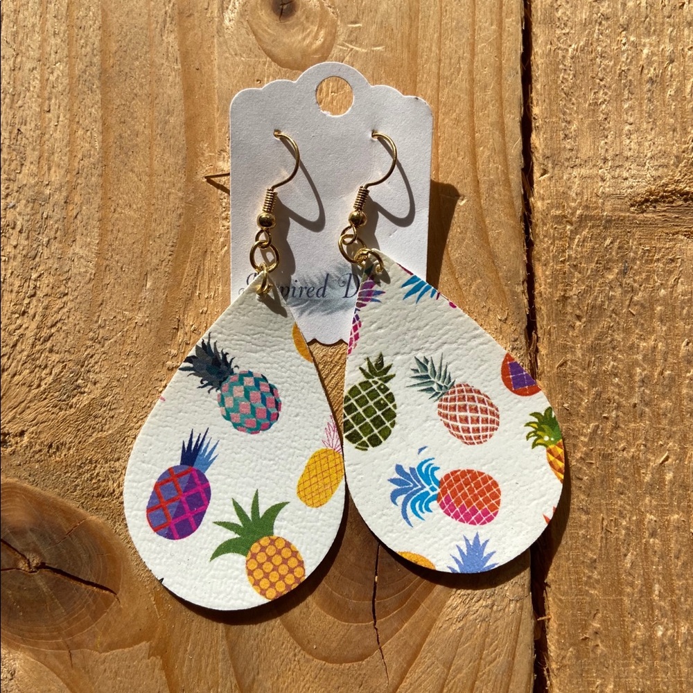 3 for $25 Handmade Pineapple Leather Earrings - Picture 1 of 1